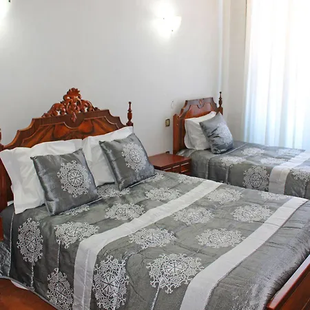 Lunar Guest house Porto