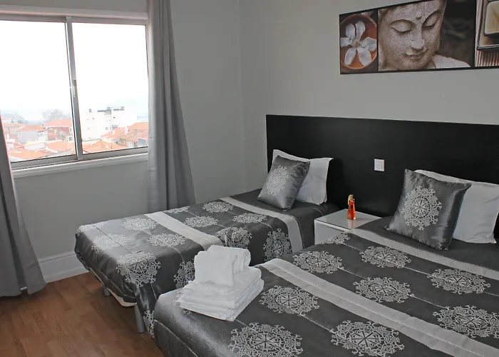 Lunar 3* Porto